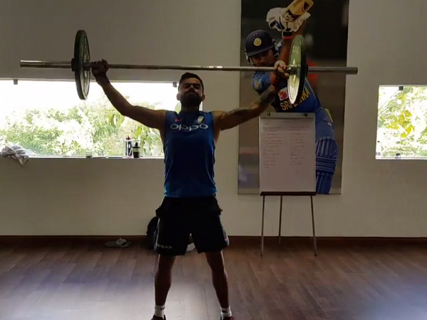 कोहली की ट्रेनिंग का वीडियो देख आप भी कहेंगे- 'यूं ही कोई विराट नहीं बन जाता'