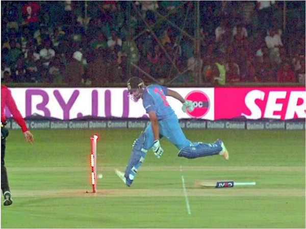 INDvSL: आज एक अक्टूबर होता तो NOT OUT होते रोहित शर्मा