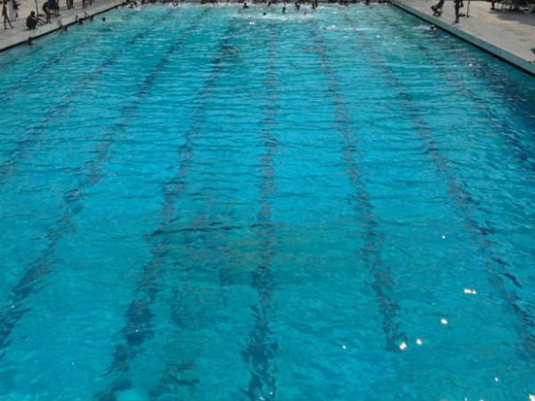 होटल के स्विमिंग पूल में हुई घटना