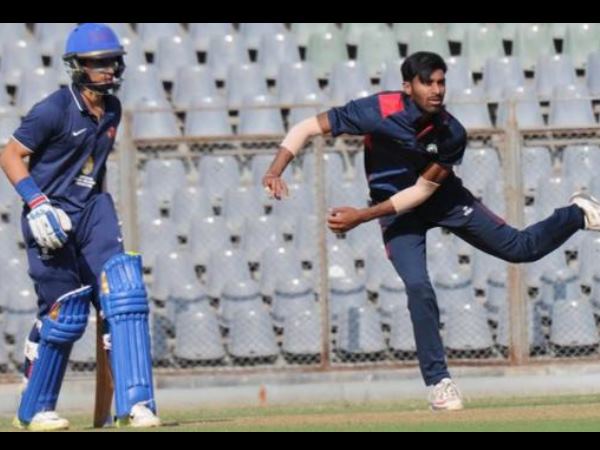 ऑस्ट्रेलिया ने पहली बार किया ऐसे गेंदबाज का सामना!