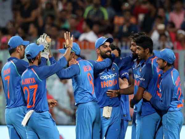 IND vs AUS 3rd ODI: रोहित शर्मा ने ऑस्ट्रेलिया के खिलाफ लगाया सर्वाधिक छक्का