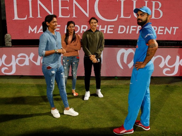 कोहली ने पूरी की मंधाना और हरमनप्रीत की ख्वाहिश