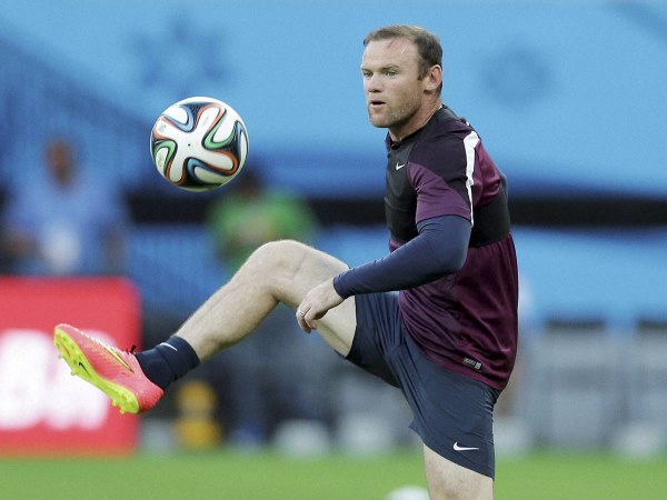 स्टार खिलाड़ी वेन रूनी को मिली बड़ी सजा, जानिए क्यों मांगी अपने प्रशंसकों से माफी