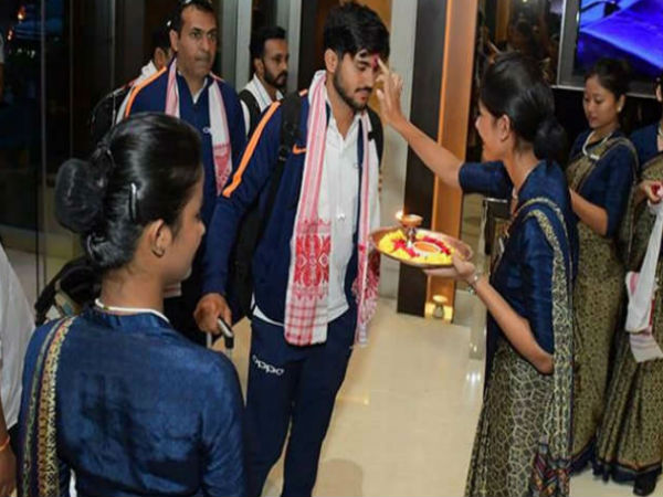  कैमरे में कैद हुई विराट की हरकत