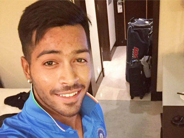  hello बोलना भी नहीं आता था