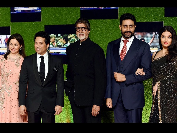 उसने अपने हाथ अमित जी के कुर्ते पर पोछ दिए