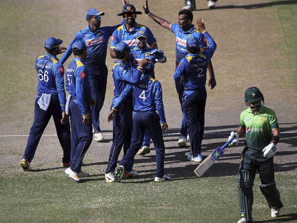 श्रीलंका ने कहा 'नहीं खेलेंगे क्रिकेट'