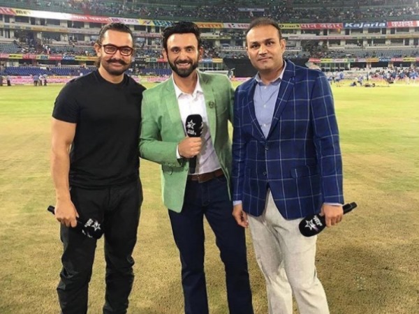 INDvAUS: सीक्रेट सुपरस्टार संग क्रिकेट का 'दंगल' देखने पहुंचे आमिर खान