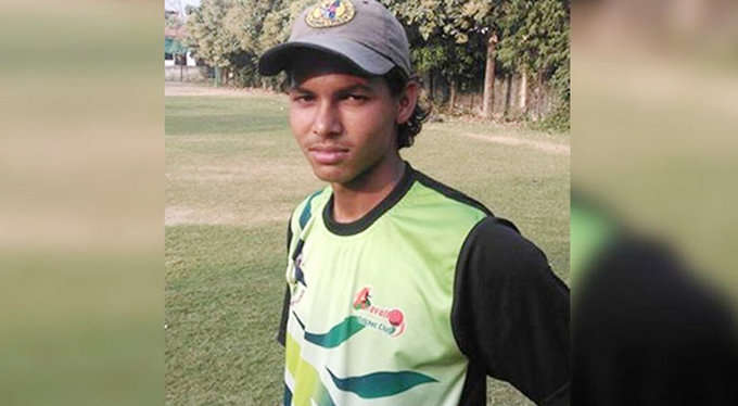 टी-20 मैच में इस 15 साल के खिलाड़ी ने किया कमाल, बिना एक रन दिए झटक लिए सभी 10 विकेट