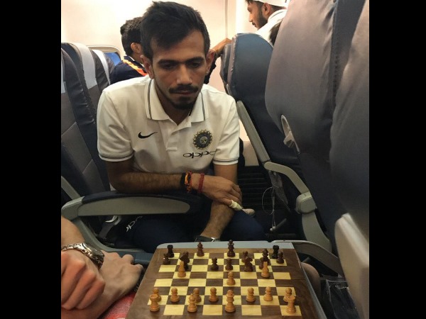 INDvNZ: जब उड़ते प्लेन में हुआ 'भारत-न्यूजीलैंड' मैच, 'चैम्पियन' चहल ने यूं दी मात