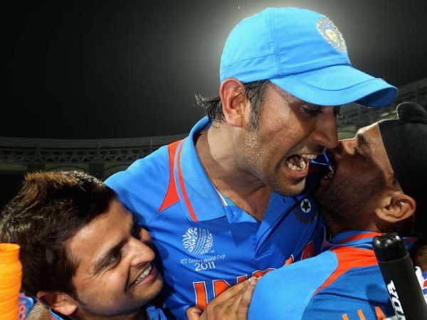 Democracy XI: धोनी का खुलासा, 2011 विश्व कप के बाद मैं भी रोया था लेकिन कैमरा इसे पकड़ नहीं पाया