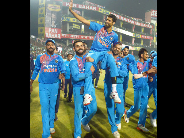 अंतरराष्ट्रीय क्रिकेट से संन्यास के बाद यह करेंगे आशीष नेहरा