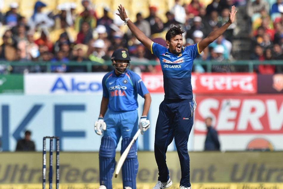 कहीं टीम इंडिया को भारी तो नहीं पड़ा गया कोच रवि शास्त्री का 'मजाक'?