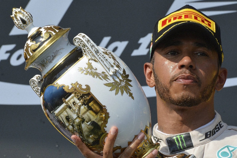 लुईस हैमिल्टन कोरोना संक्रमित पाए गए, सखीर ग्रैंड प्रिक्स में नहीं लेंगे हिस्सा