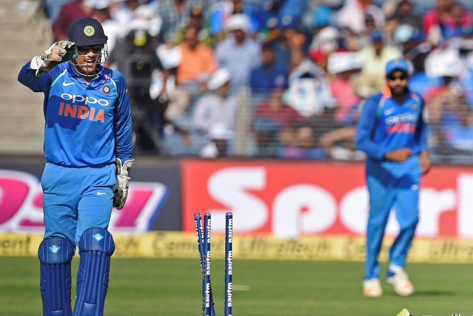 2019 वर्ल्डकप खेलने से धोनी को कोई नहीं रोक सकता, नंबर वन जो ठहरे!