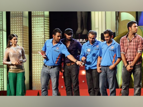 युवराज सिंह के चलते आईं थी धोनी-दीपिका के बीच दरारें