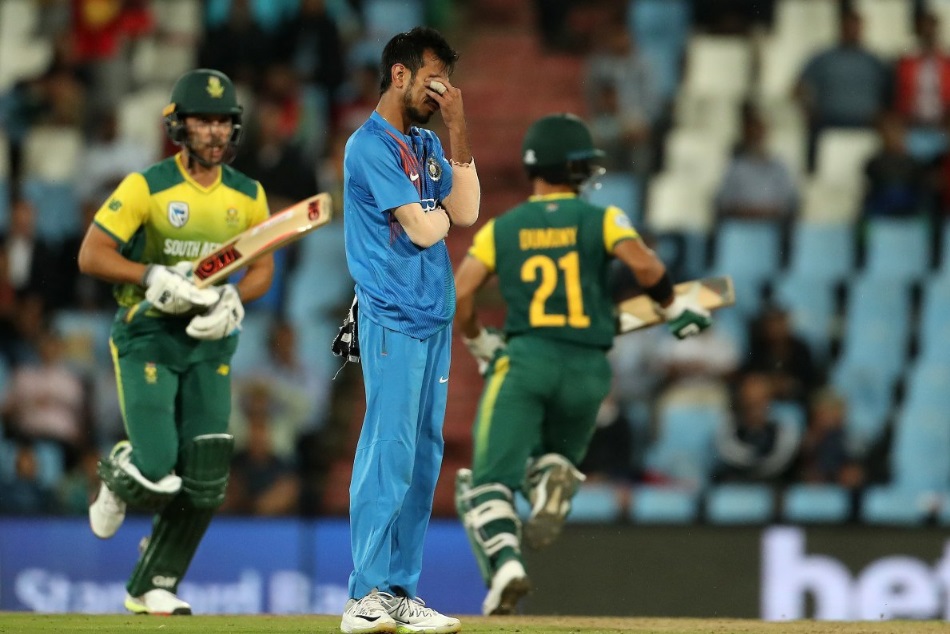 अजीब संयोग! धोनी की दो फिफ्टी और अर्श से फर्श पर पहुंचे गए युजवेंद्र चहल