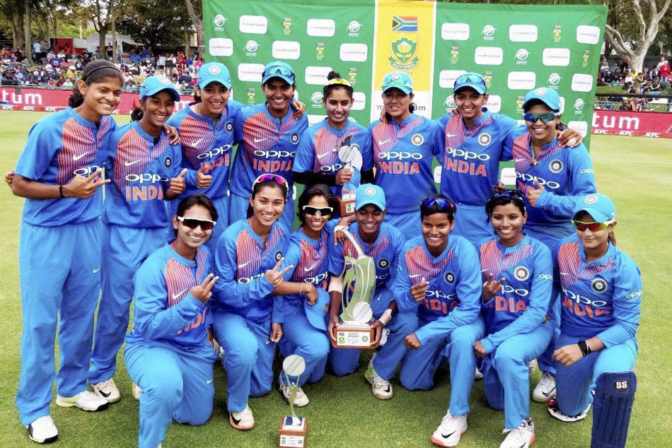 त्रिकोणीय टी-20 सीरीज के लिए भारतीय महिला टीम की घोषणा, झूलन गोस्वामी की वापसी