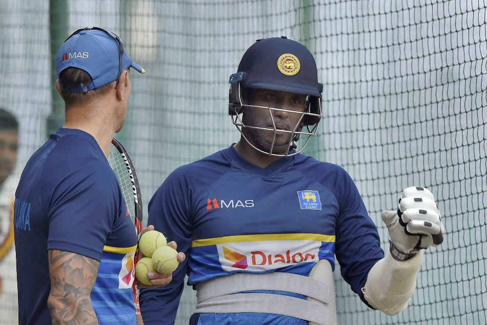श्रीलंका को बड़ा झटका, चोट के कारण निदहास ट्रॉफी से बाहर हुए एंजेलो मैथ्यूज