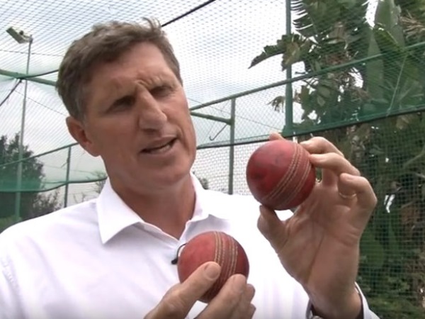 'ऑस्‍ट्रेलियाई खिलाड़ी कुछ गड़बड़ करने वाले हैं'