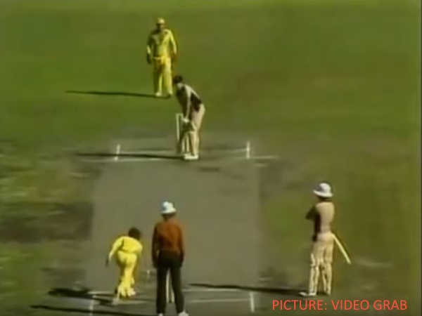 चैपल की 'बदनाम बॉल' (1981)