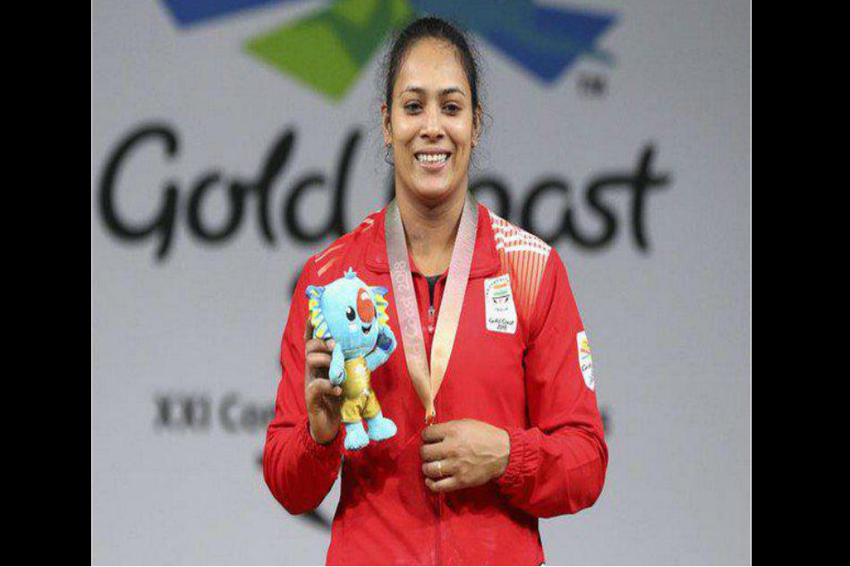 CWG 2018: वेटलिफ्टिंग में पूनम यादव ने दिलाया 5वां गोल्ड, परिवार में कहा-वो मेडल की हकदार थी