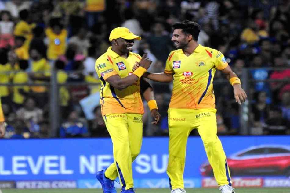 CSK का ये गेंदबाज चोट के कारण दो हफ्ते के लिए हुआ बाहर