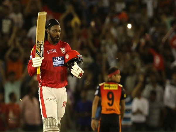 गेल के तूफान में उड़ा हैदराबाद