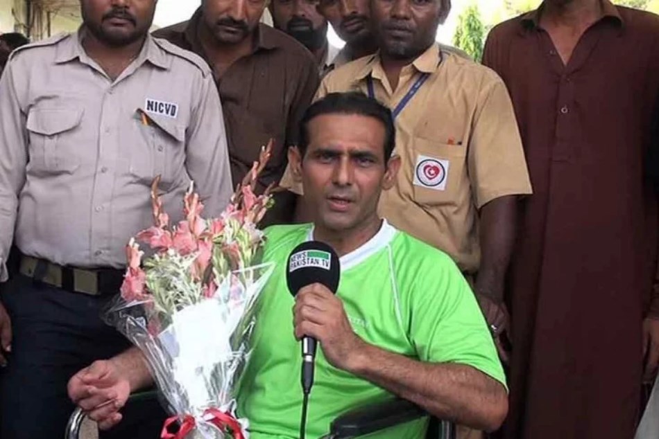 कभी भारतीयों के दिलों को तोड़ने वाले इस पाकिस्तानी खिलाड़ी को क्यों पड़ी भारत सरकार की जरूरत?