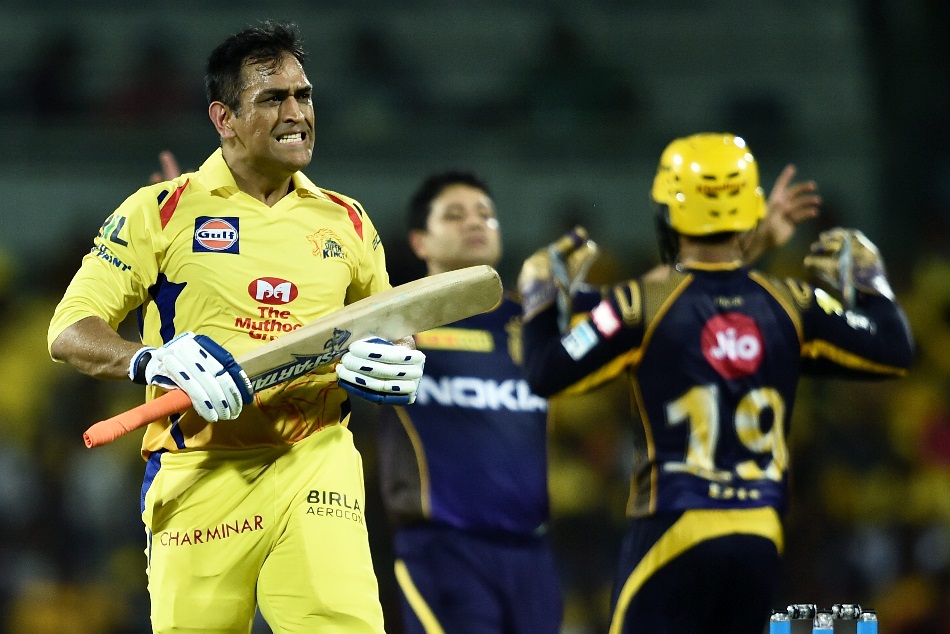 धोनी की पीठ का दर्द फैंस के लिए बना चिंता का विषय, माही ने खुद किया बड़ा खुलासा