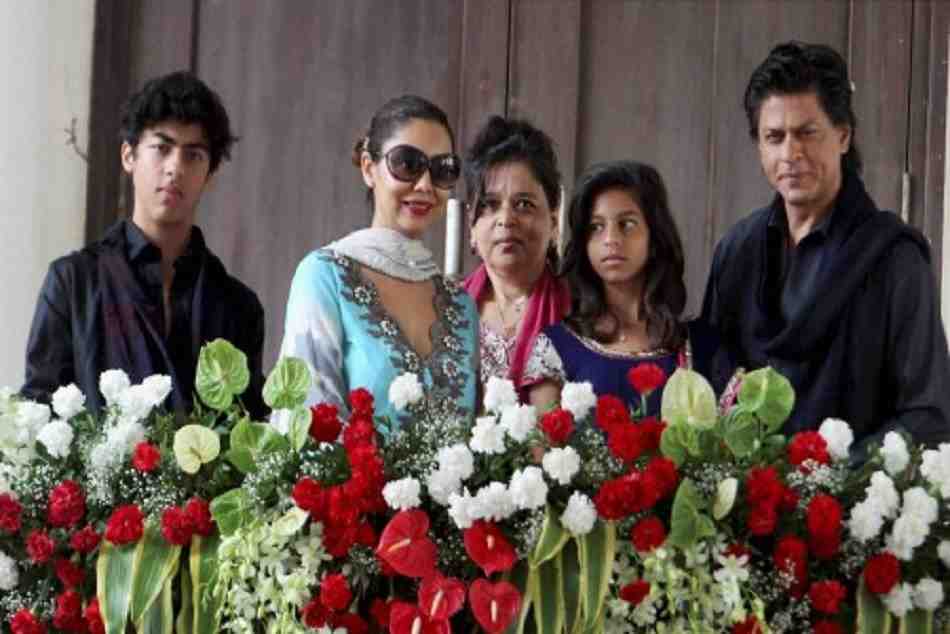 VIDEO: राजस्थान से जीता केकेआर तो शाहरुख और गौरी खान ने कुछ यूं दी बधाई