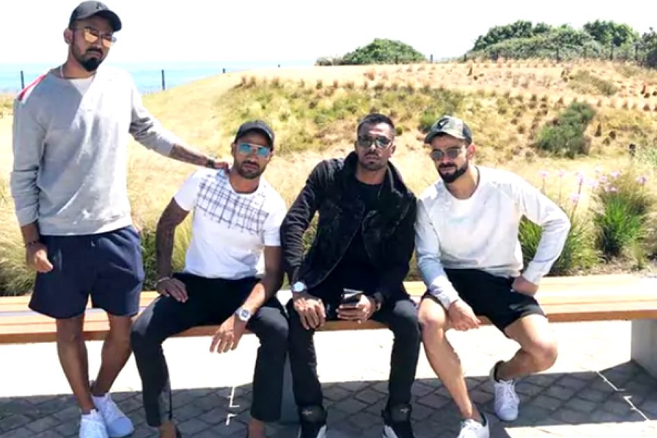 आयरलैंड के खिलाफ दूसरे टी-20 मैच से पहले विराट के साथ इन खिलाड़ियों ने की मस्ती