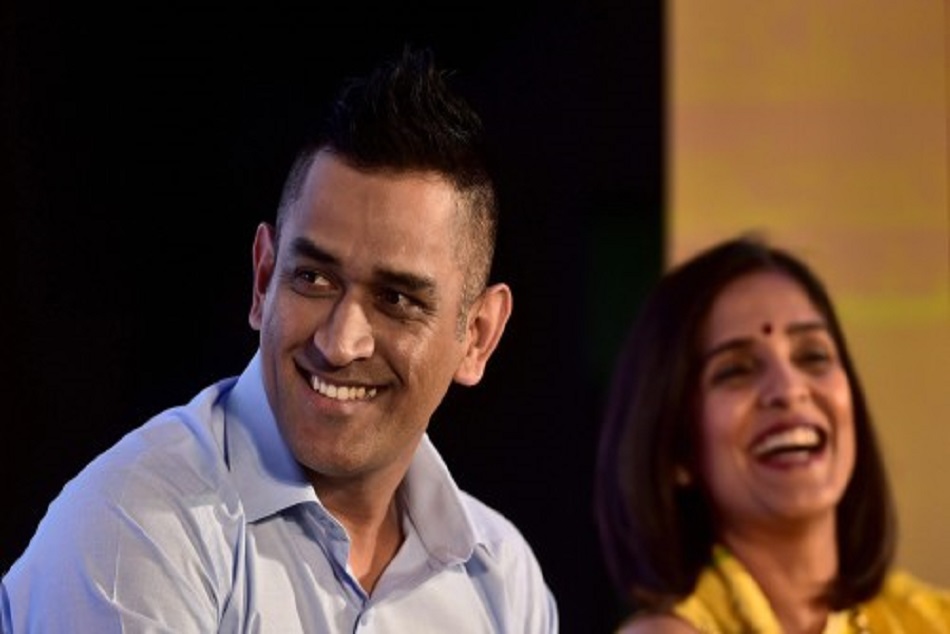 इस मामले में सचिन और कोहली से भी आगे हैं धोनी, सिर्फ पीएम मोदी से पीछे