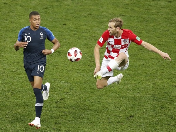 fifa world cup ends with france and croatia watch great photos