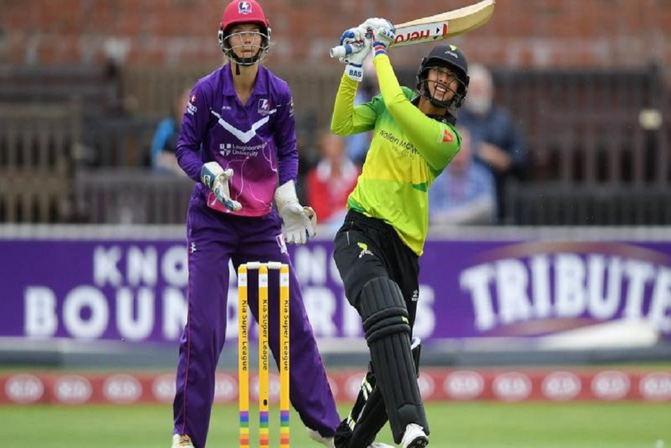 किया सुपर लीग में स्मृति मंधाना ने फिर मचाया धमाल, बनाए कुछ खास रिकॉर्ड