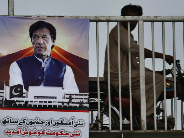 imran becomes 22 prime minister