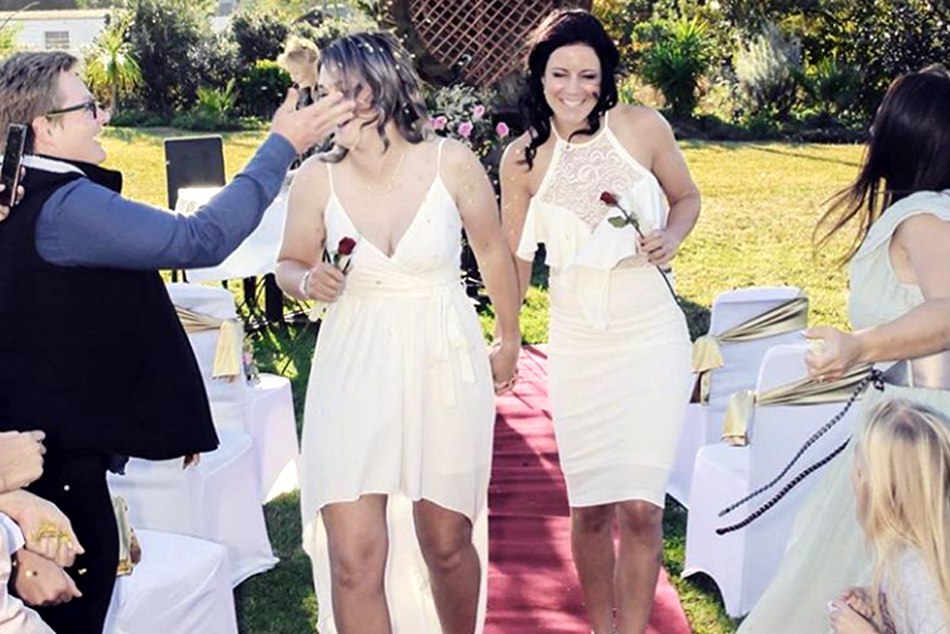 Section 377: जब इन स्टार खिलाड़ियों ने मिथकों को तोड़कर किया समलैंगिक विवाह, देखें PICS