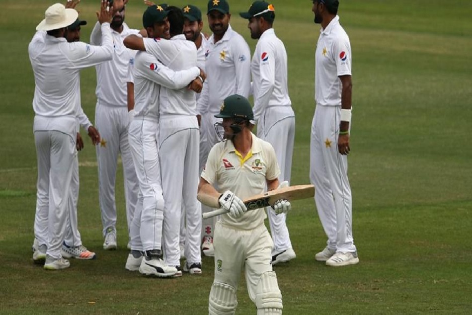 अब्बास के जाल में फंसी आॅस्ट्रेलियाई टीम, 356 रन से हराकर अपने नाम की सीरीज