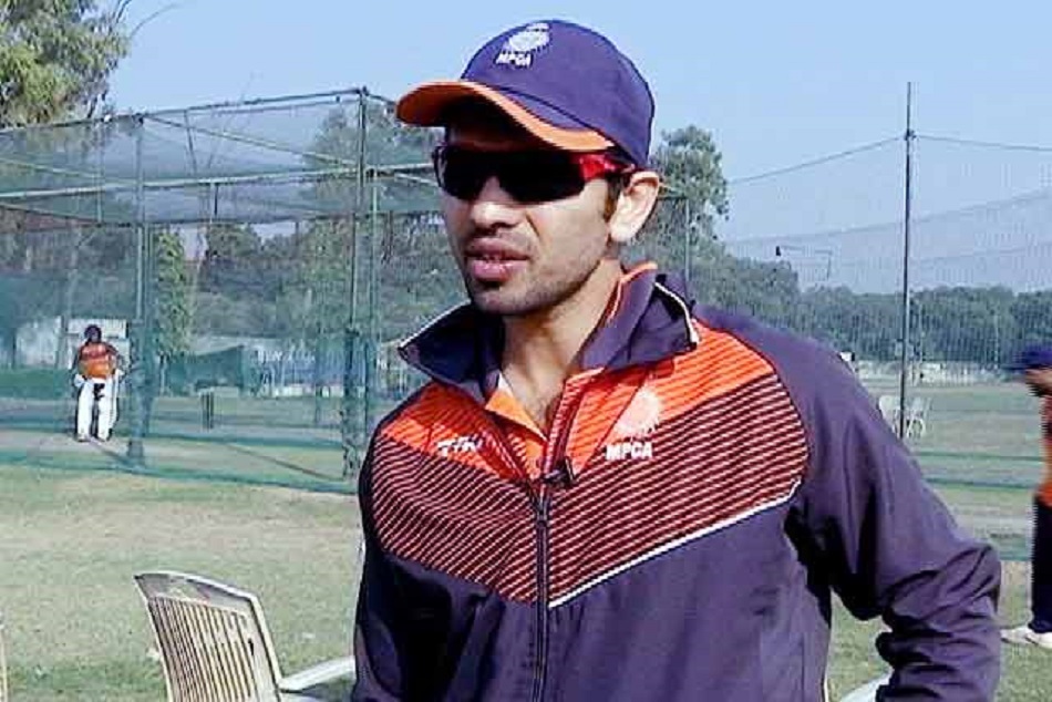 Naman ojha misbehave with umpire in vijay hazare trophy