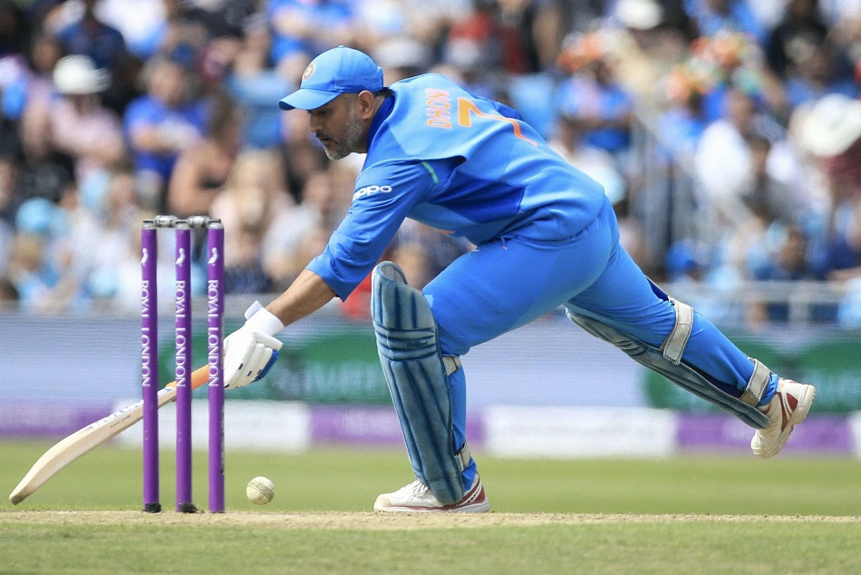 धोनी के टीम से बाहर होने का इस दिग्गज को नहीं है मलाल, कही ये बात