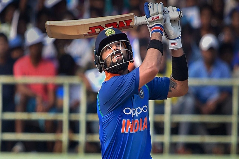 विराट कोहली बने सबसे तेज 10 हजारी तो मुंबई पुलिस का ये ट्वीट हो गया वायरल
