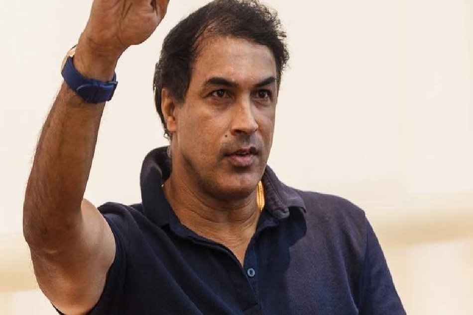 महेंद्र सिंह धोनी के विश्व कप में खेलने की अटकलों को लेकर रॉबिन सिंह ने कही बड़ी बात