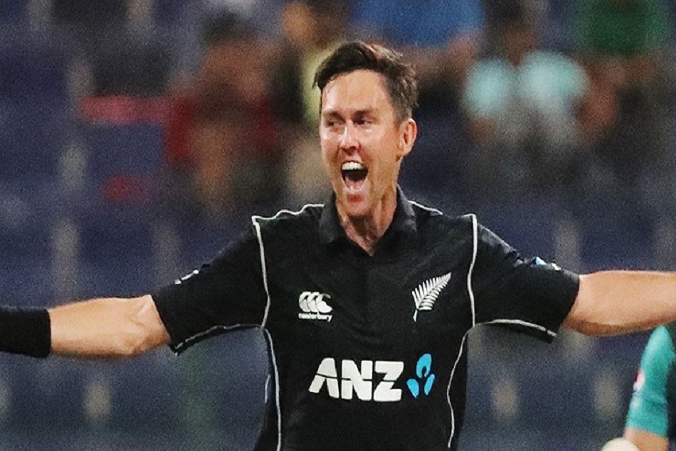 PAK vs NZ: ट्रेंट बोल्ट ने मारी हैट-ट्रिक, पहले वनडे में पाकिस्तान हुआ चारों खाने चित