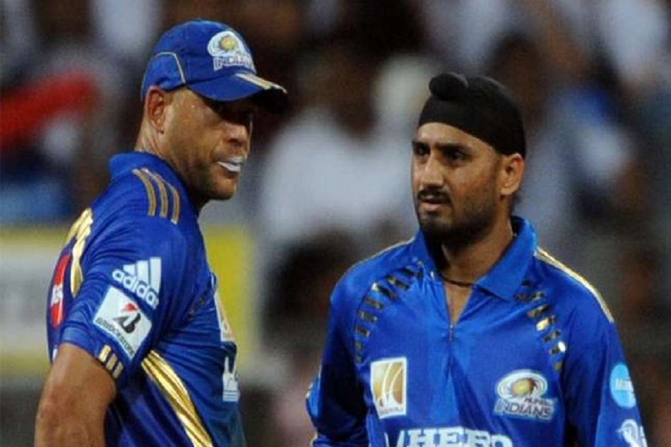 Harbhajan broke down when apologising for monkeygate - Symonds