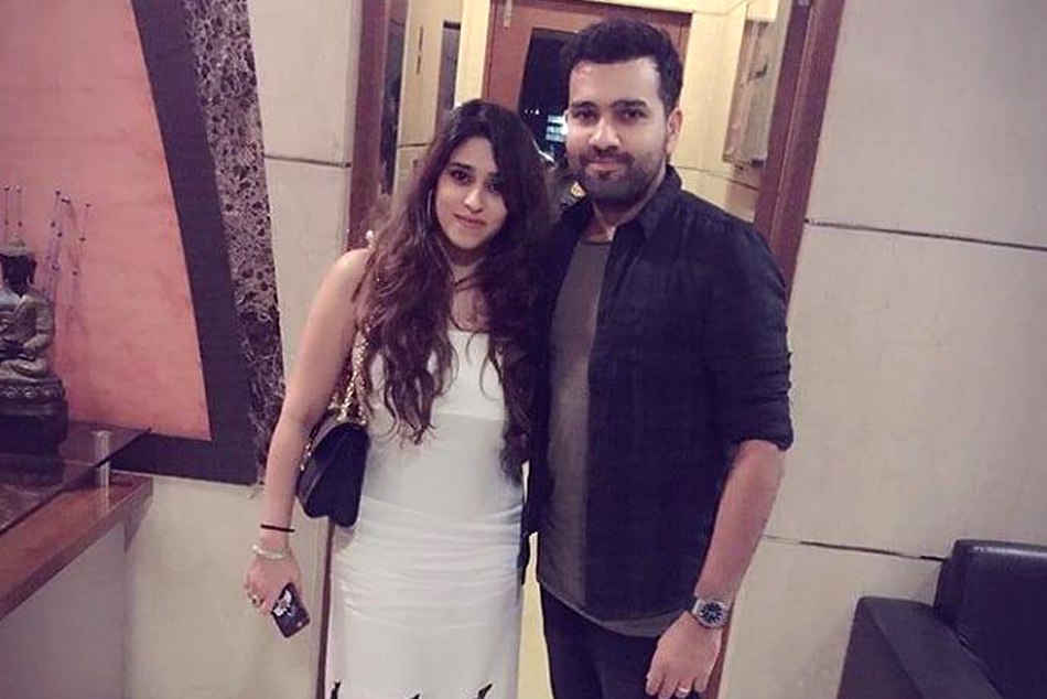 पापा बनने वाले हैं रोहित शर्मा, टीम इंडिया को यूं बताई थी ये खुशखबरी