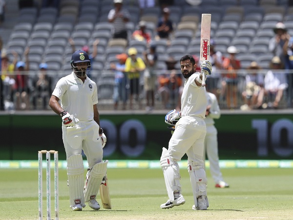 पर्थ में 'विराट' पारी