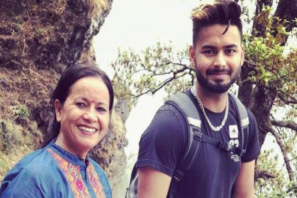 ऋषभ पंत ने अपनी मां को जन्मदिन पर शतक जड़कर दिया खास तोहफा