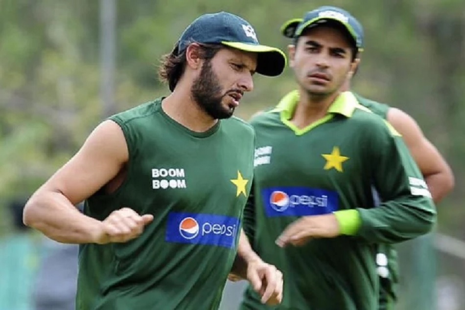 इस खिलाड़ी ने लगाया आरोप कहा- शाहिद अफरीदी की वजह से बर्बाद हो गया मेरा करियर