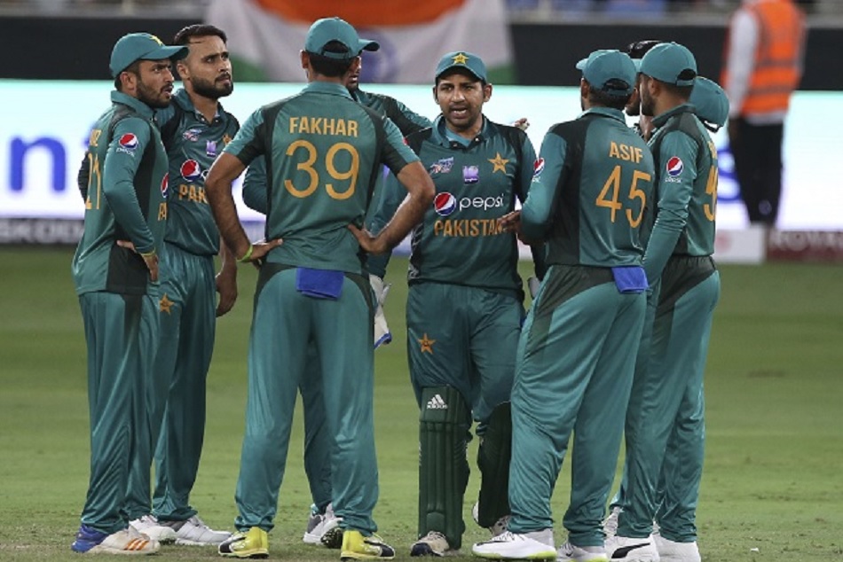 SAvsPAK: पिच पर इस पाकिस्तानी क्रिकेटर ने दी गाली, Video वायरल