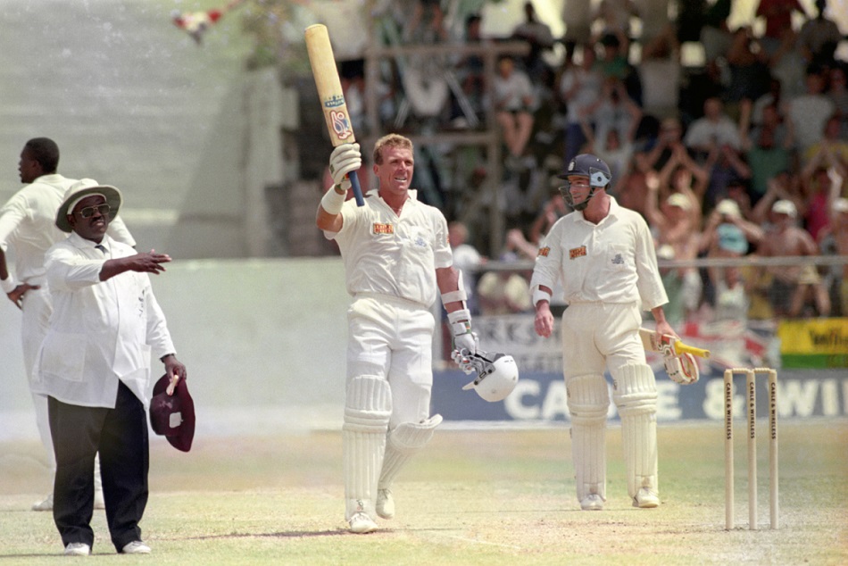 जानिए काैन है वो बल्लेबाज जिसने टेस्ट में बिना दोहरा शतक लगाए बनाए सबसे ज्यादा रन